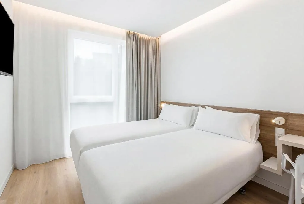 Habitación Doble - 2 camas — B&B HOTEL A Coruña Aeropuerto