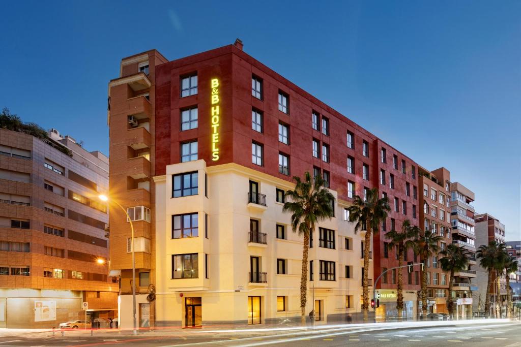 B&B HOTEL Alicante Centro