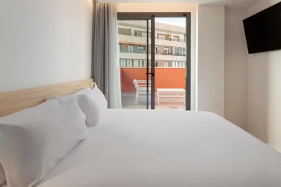 B&B HOTEL Alicante Centro — foto 7