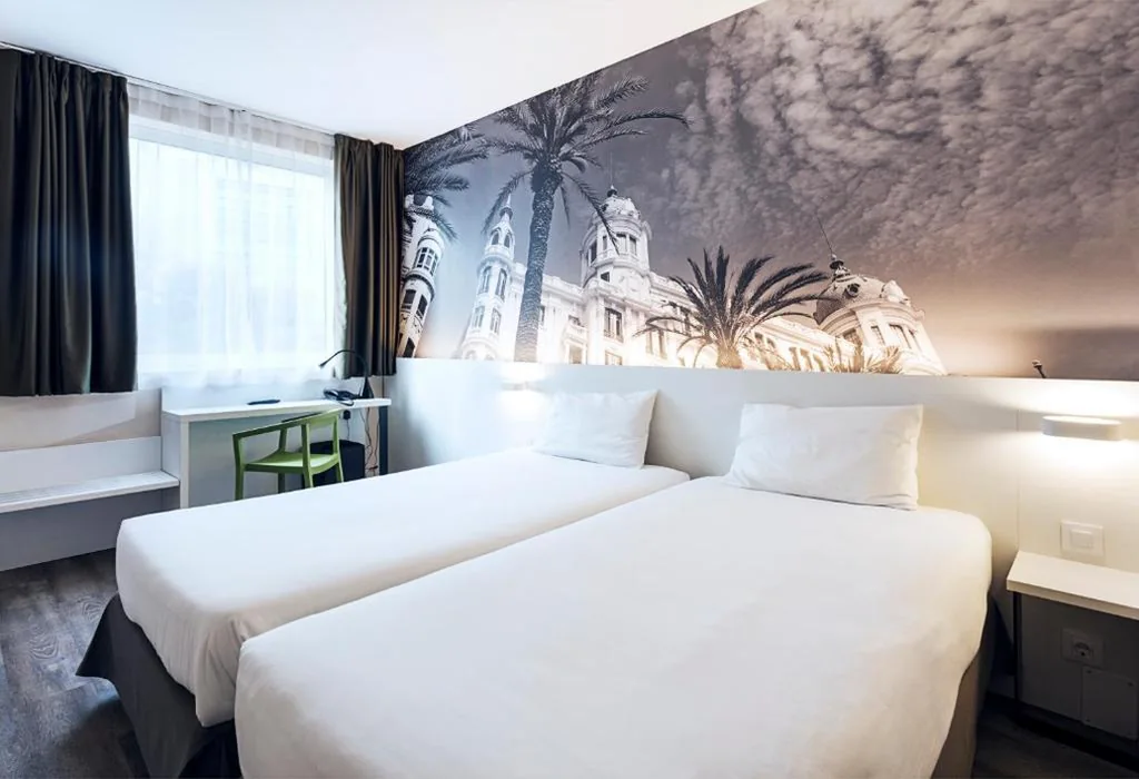 Habitación Doble - 2 camas — B&B HOTEL Alicante