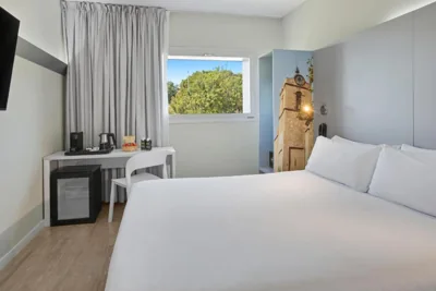 B&B HOTEL Barcelona Granollers — photo 7
