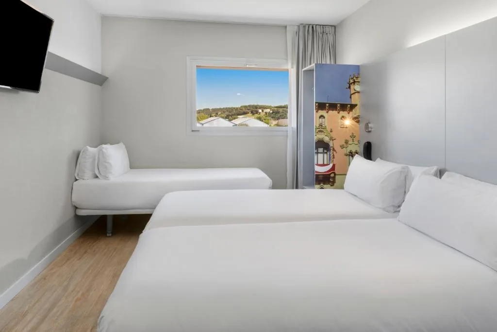 Triple Room (3 Adults) — B&B HOTEL Barcelona Granollers