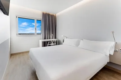B&B HOTEL Barcelona Viladecans — photo 2