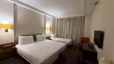 B&B HOTEL Burgos — Foto 9