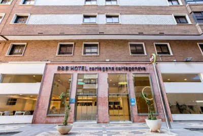 B&B HOTEL Cartagena Cartagonova — Foto 6