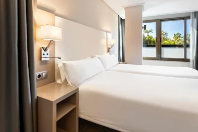 B&B HOTEL Cartagena Cartagonova — Foto 8