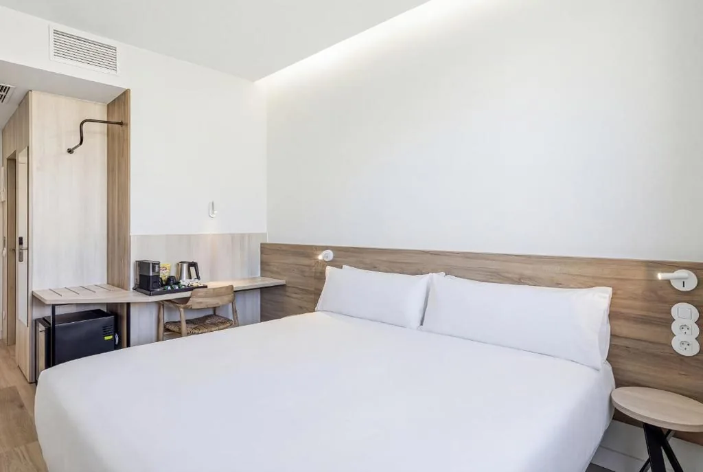 Camera doppia Deluxe — B&B HOTEL Cieza