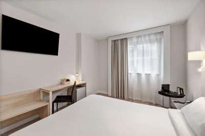 B&B HOTEL Ciudad de Lleida — Foto 5