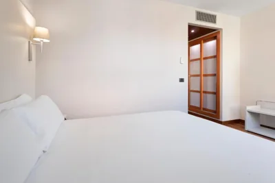 B&B HOTEL Elche — 写真 10