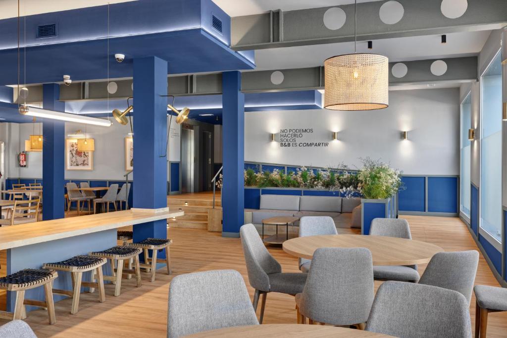 B&B HOTEL Girona 2