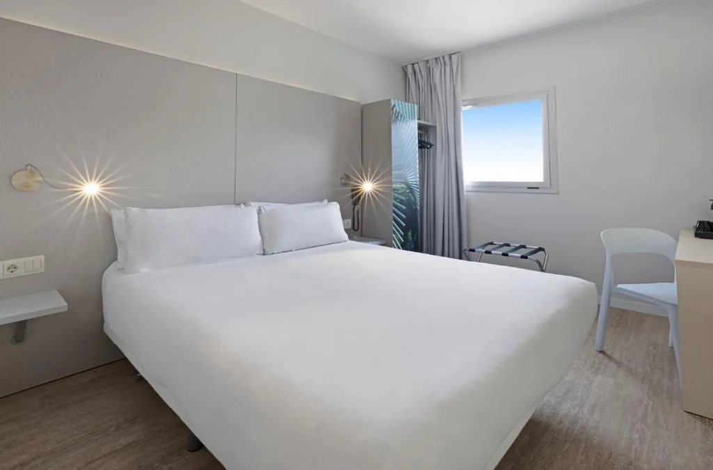 Habitación Doble Superior — B&B HOTEL Girona 2