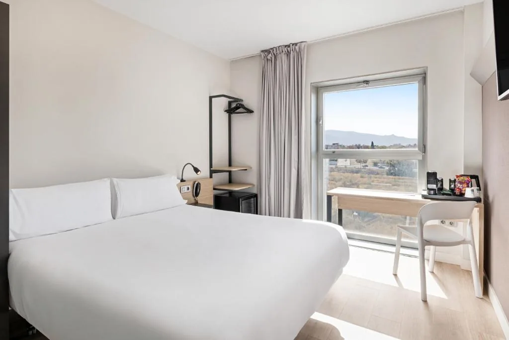 B&B HOTEL Granada