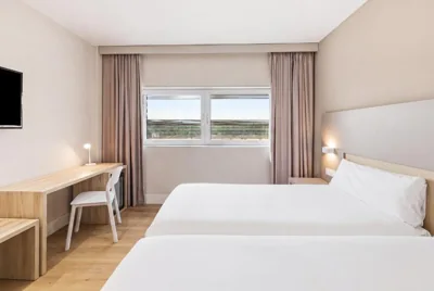 B&B HOTEL Logroño Las Cañas — foto 2
