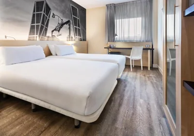 B&B HOTEL Madrid Aeropuerto T1 T2 T3 — foto 12