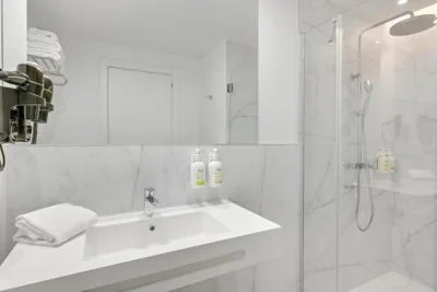 B&B HOTEL Madrid San Fermin — foto 3
