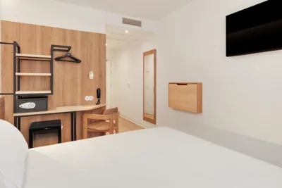 B&B HOTEL Madrid San Fermin — foto 5