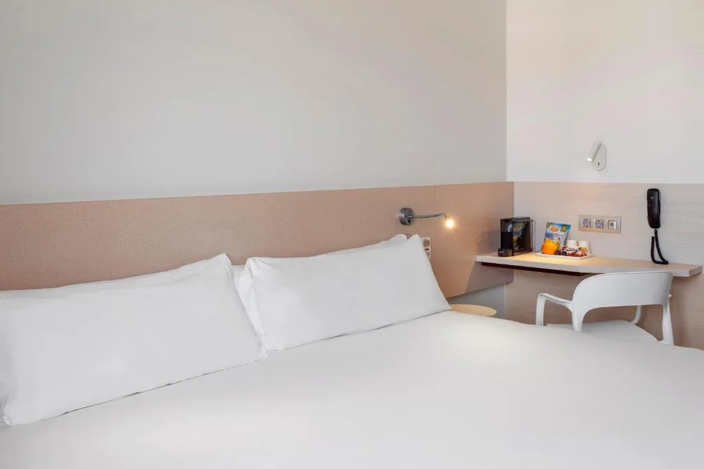 Deluxe tweepersoonskamer — B&B HOTEL Málaga Centro