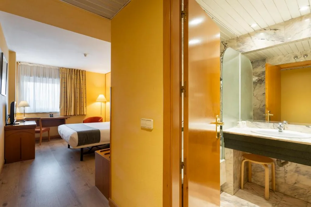 B&B HOTEL Salamanca Santa Marta de Tormes