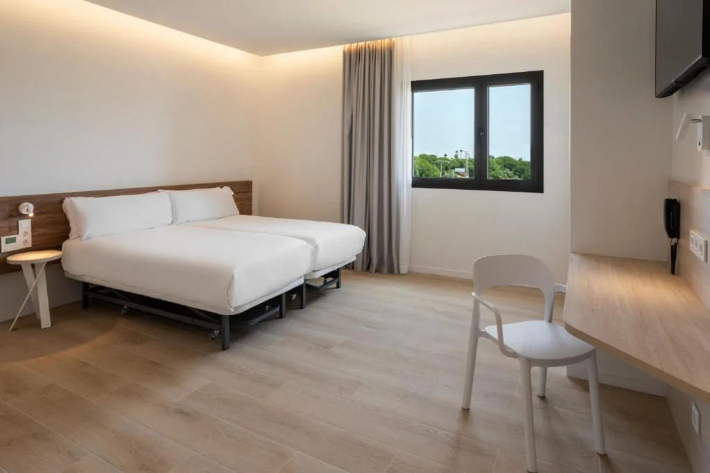 Triple Room — B&B HOTEL Sevilla Bormujos