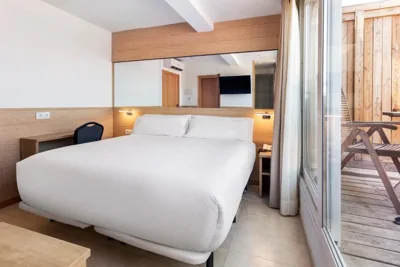 B&B HOTEL Tarragona Centro Urbis — foto 6