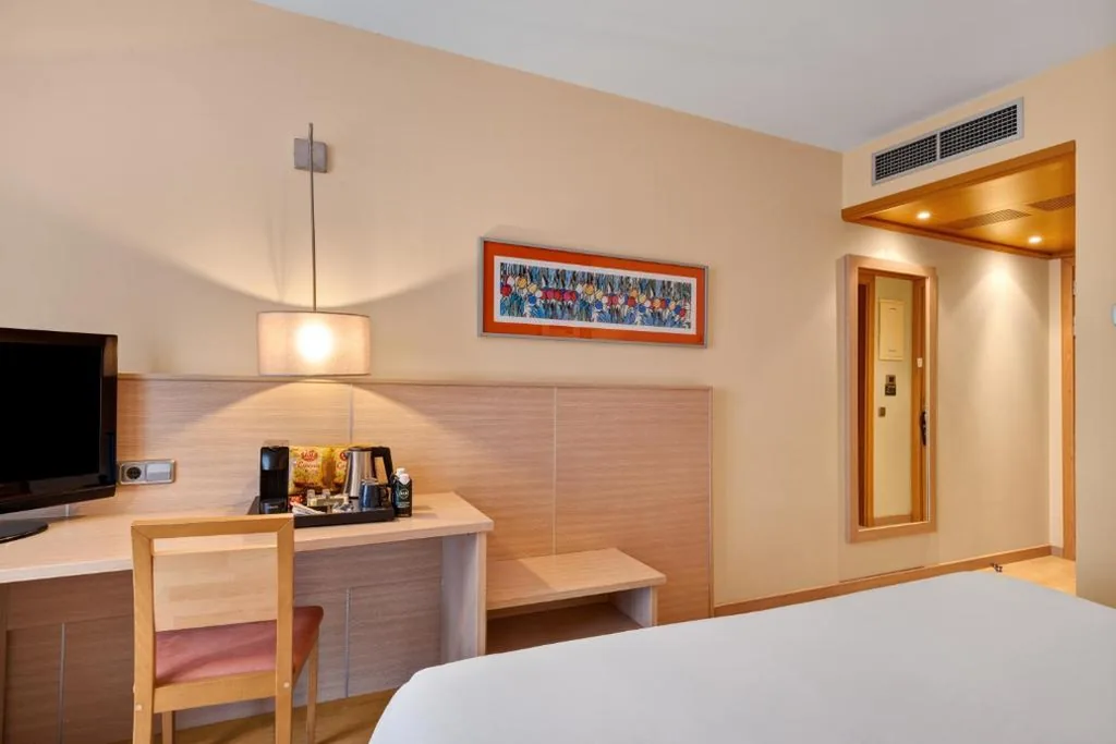Habitación Doble Superior — B&B HOTEL Tarragona Valls