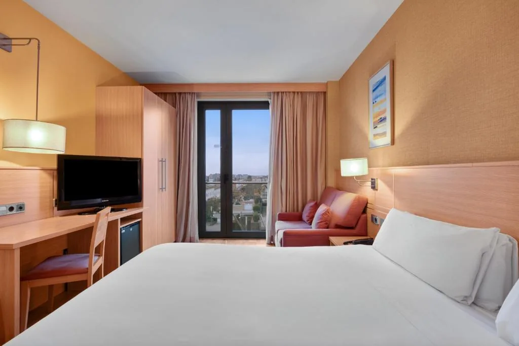 Habitación Familiar — B&B HOTEL Tarragona Valls
