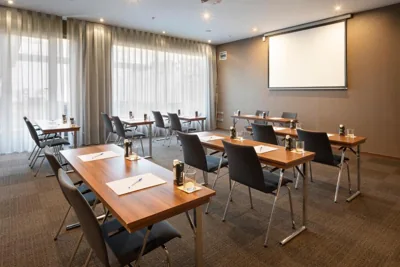 B&B HOTEL Vitoria General Álava — 写真 7