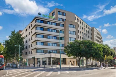 B&B HOTEL Zaragoza Centro — photo 6