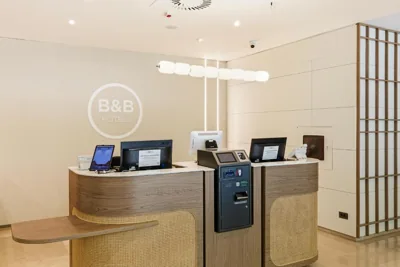 B&B HOTEL Zaragoza Los Enlaces Estación — 照片 7