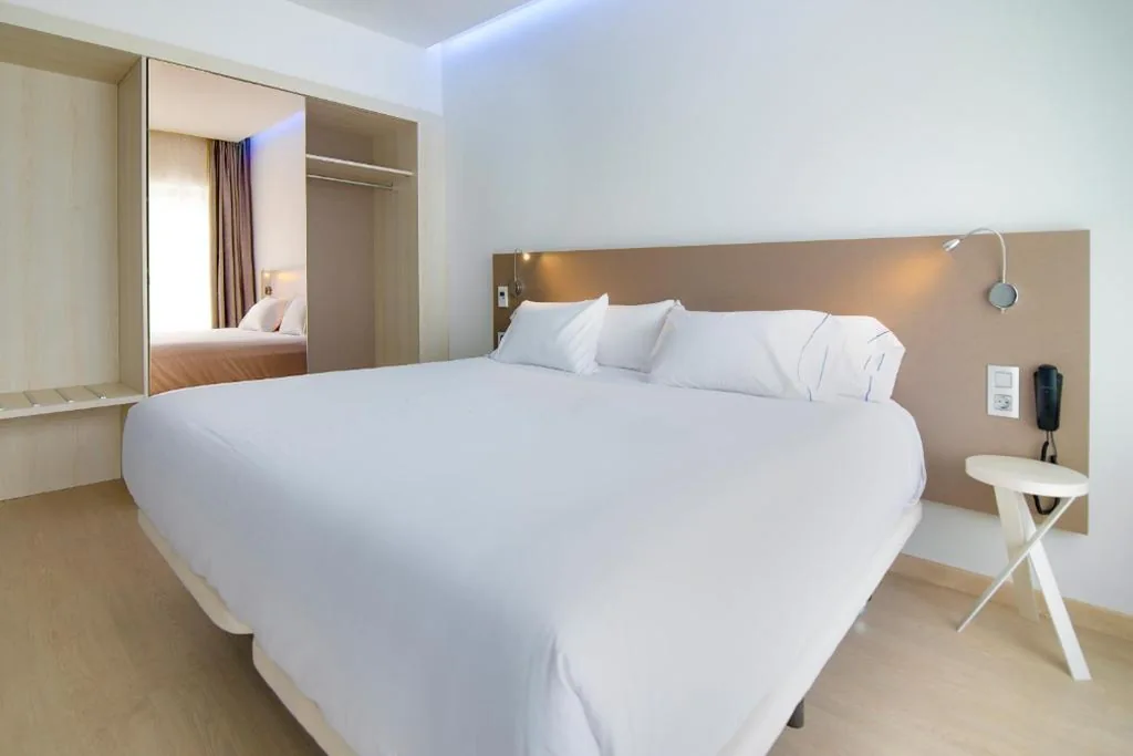 Habitación Doble — B&B HOTELS Donostia San Sebastián Aeropuerto
