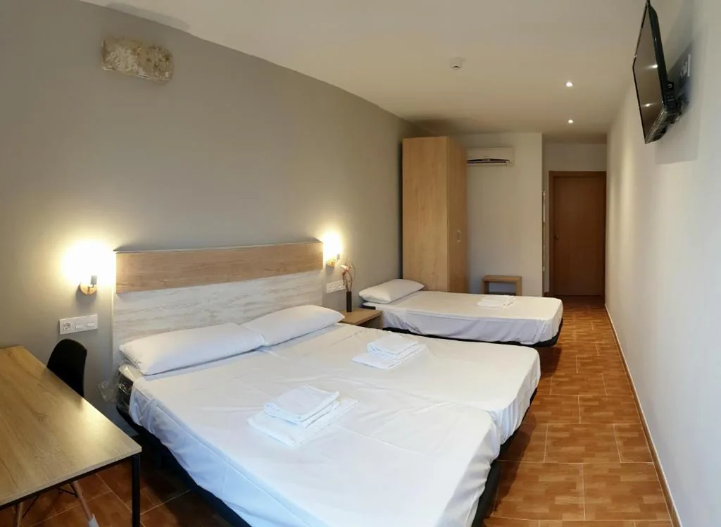 Dreibettzimmer mit Aussicht — B&B La Atalaya