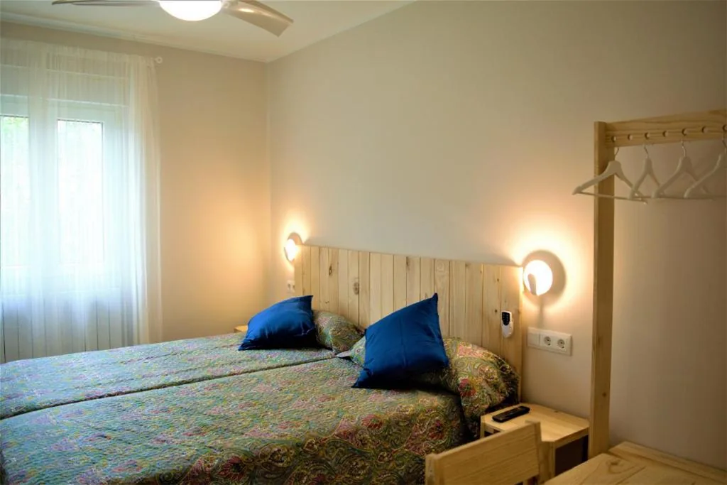 Quarto Duplo com casa de banho partilhada — B&B LOS LLANOS