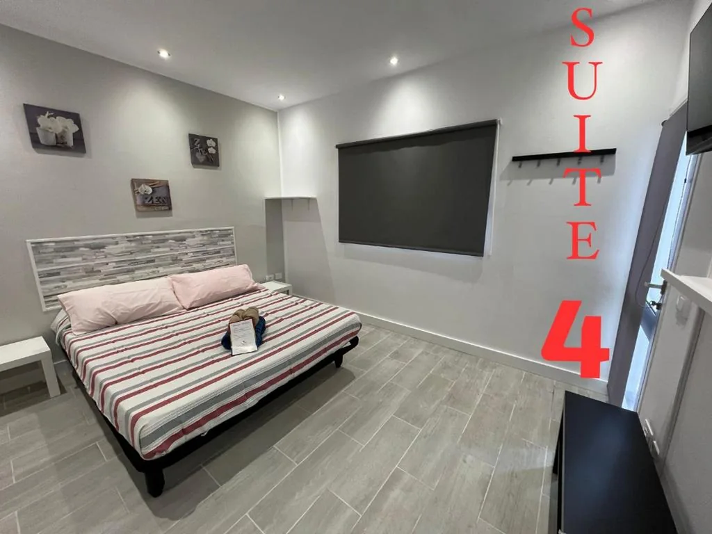 Double Room with Private Bathroom — B&b paraiso tenerife
