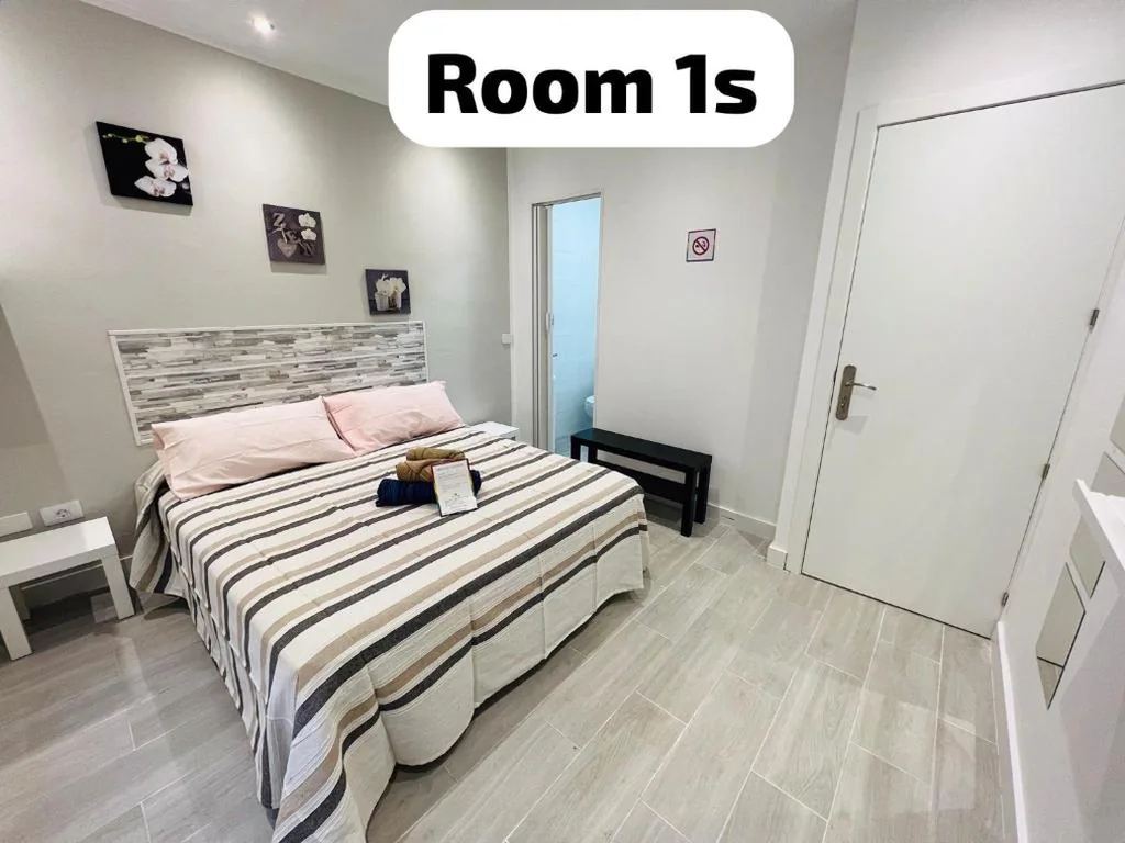 Doppelzimmer mit eigenem Bad — B&B paraiso tenerife super suite