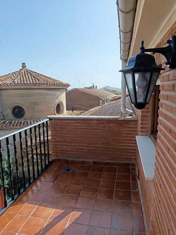 バルコニー付きダブルルーム — B&B Santiago de Redecilla del camino