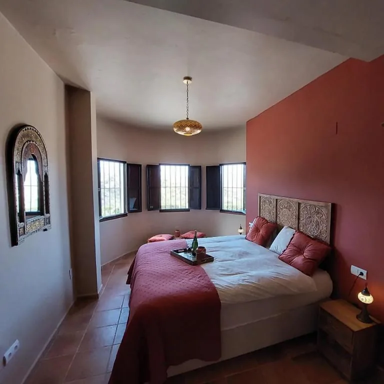 Habitación Deluxe con cama extragrande — B&B Sara Sueño