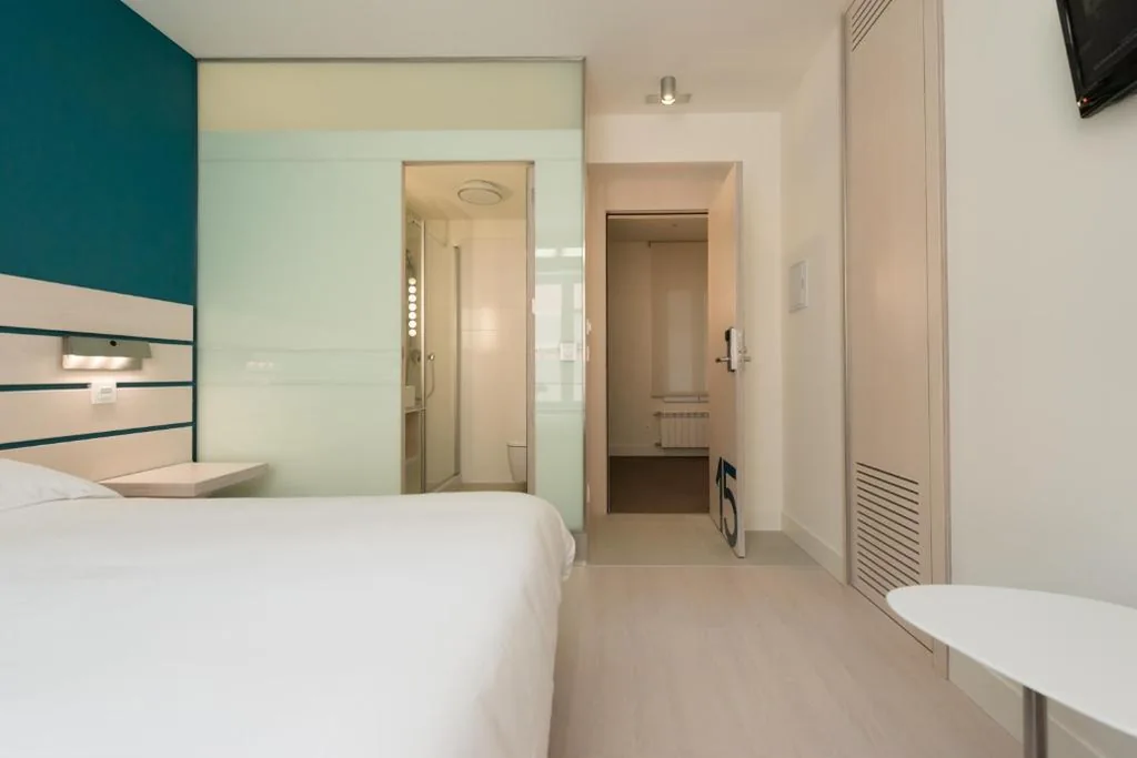 Doppelzimmer mit Zugang zum Fitnessraum — B&H Hotel Boreal Viento Norte