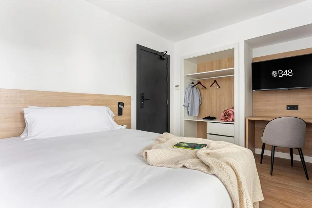 Doppelzimmer — B48 Valencia Feria