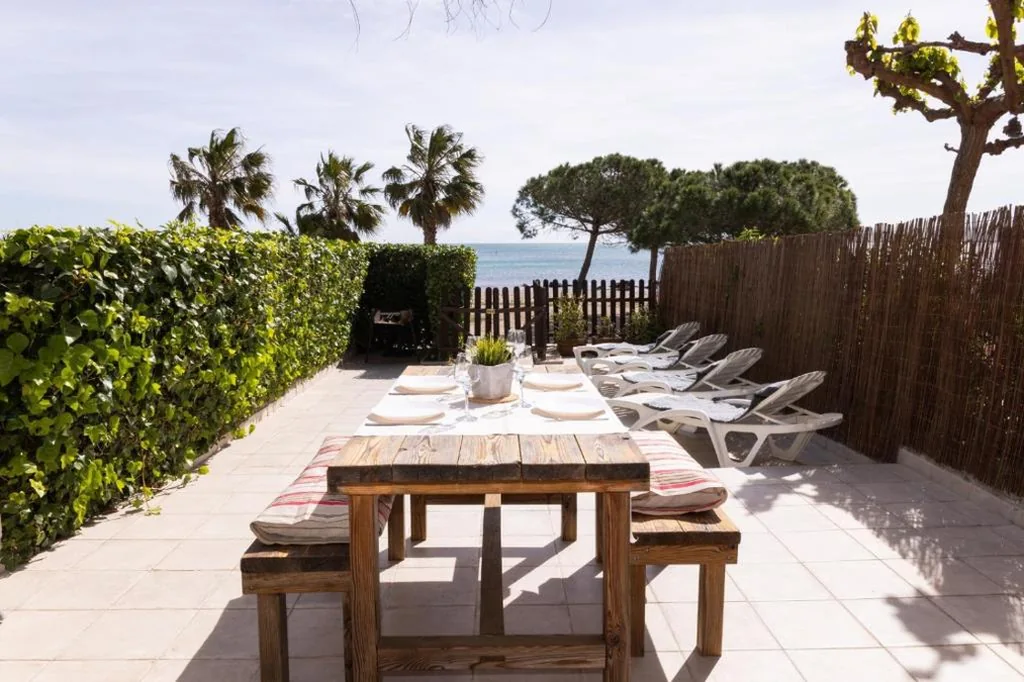 Chalet de 3 dormitorios — Baconer - Casa en l'Ampolla con jardín privado y acceso directo al mar - Deltavacaciones