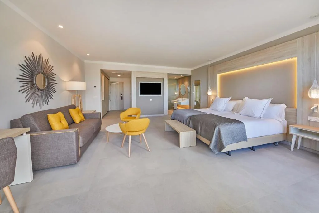 Suite Junior — Bahia Principe Explore Fantasia - Hyatt Inclusive Collection
