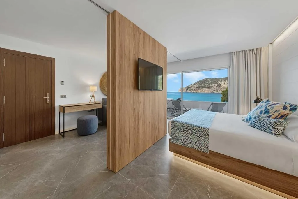Bahia Suites Camp de Mar