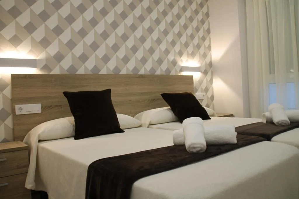 Baixo a Lua Rooming