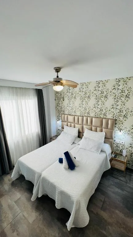 Bajondillo Beach Cozy Inns