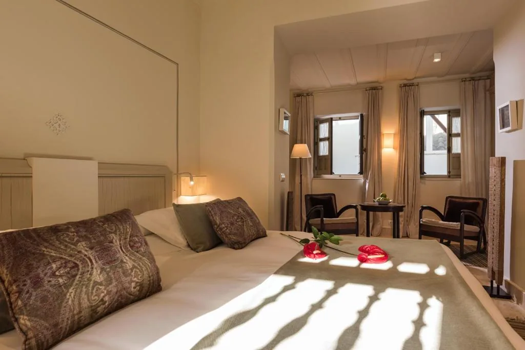 Habitación Familiar con bañera — Balcón de Córdoba