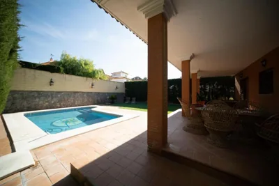 Baledy Apartments- Villa Candelaria Luxury Sevilla — foto 12