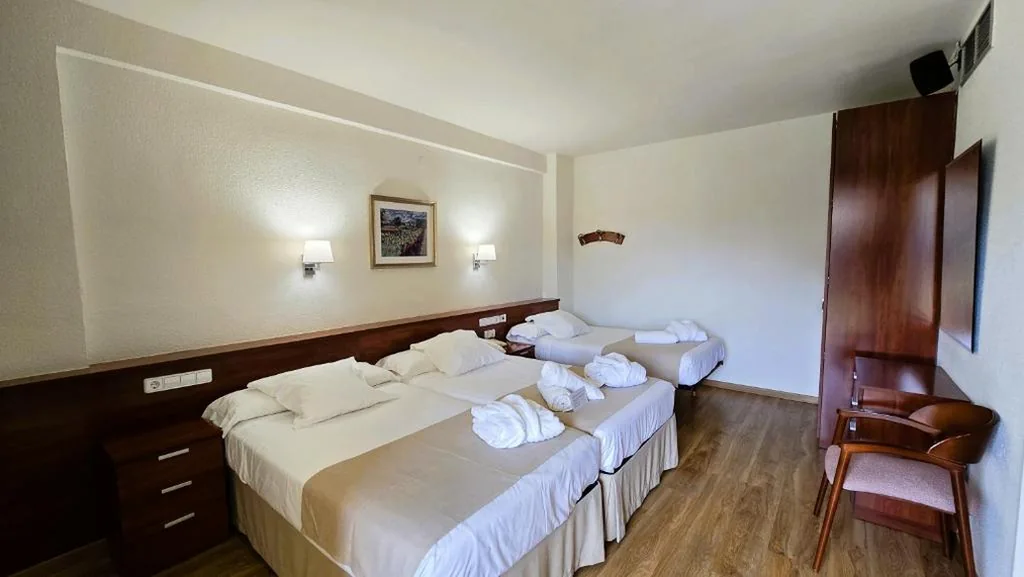 Camera tripla — Balneario de Fitero - Hotel Bécquer