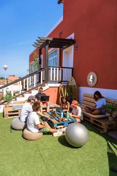 Banama Coliving 1 - Coworking, Surf & Yoga — foto 7