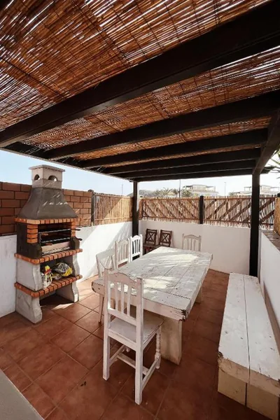 Banama Coliving 1 - Coworking, Surf & Yoga — foto 11