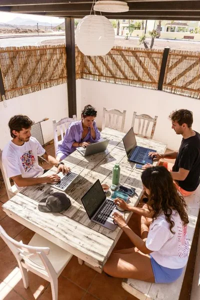 Banama Coliving 1 - Coworking, Surf & Yoga — foto 12