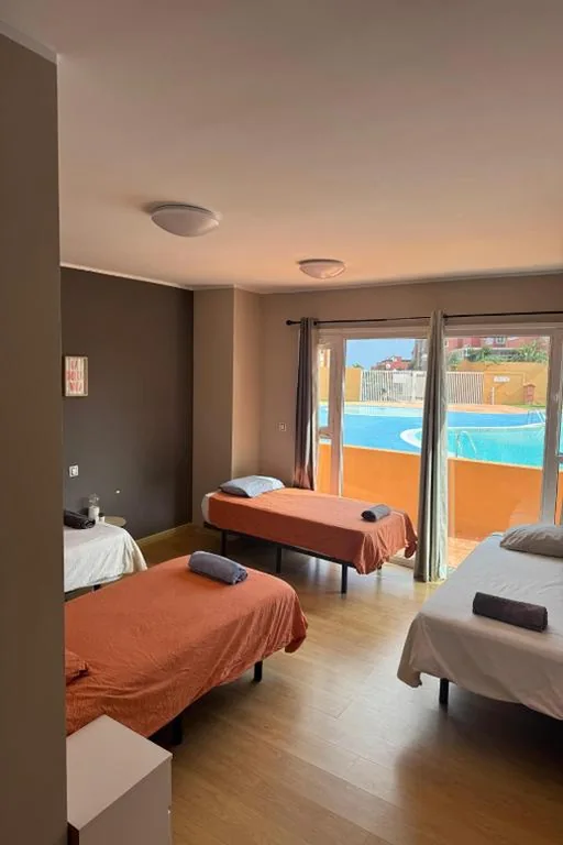 Cama individual en habitación compartida - 4 camas — Banama Coliving 1 - Coworking, Surf & Yoga